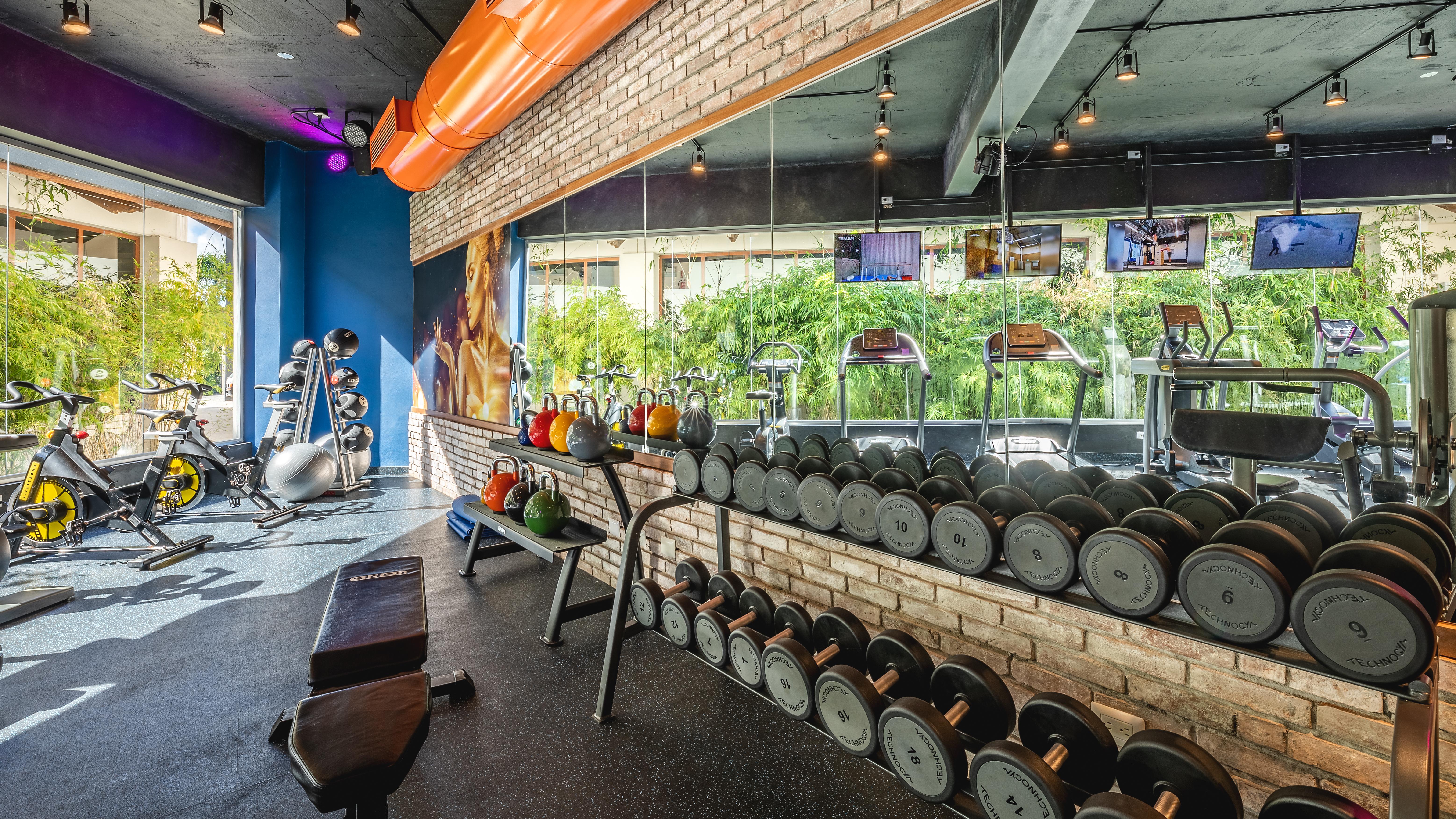 Be Live Collection Punta Cana (Adults Only) מראה חיצוני תמונה Anytime Fitness in Bangkok, Thailand